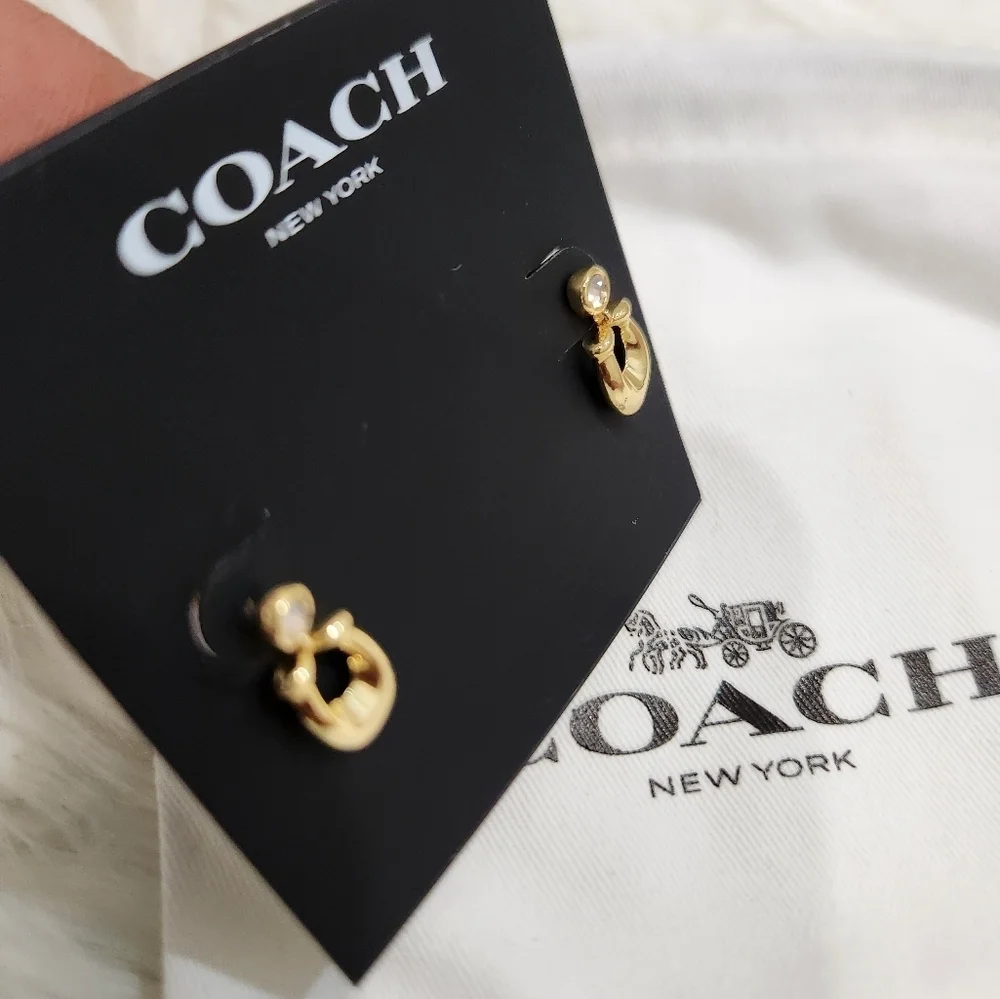💛🔹️COACH🔹️ crystal & signature C logo earrings - Picture 5 of 6